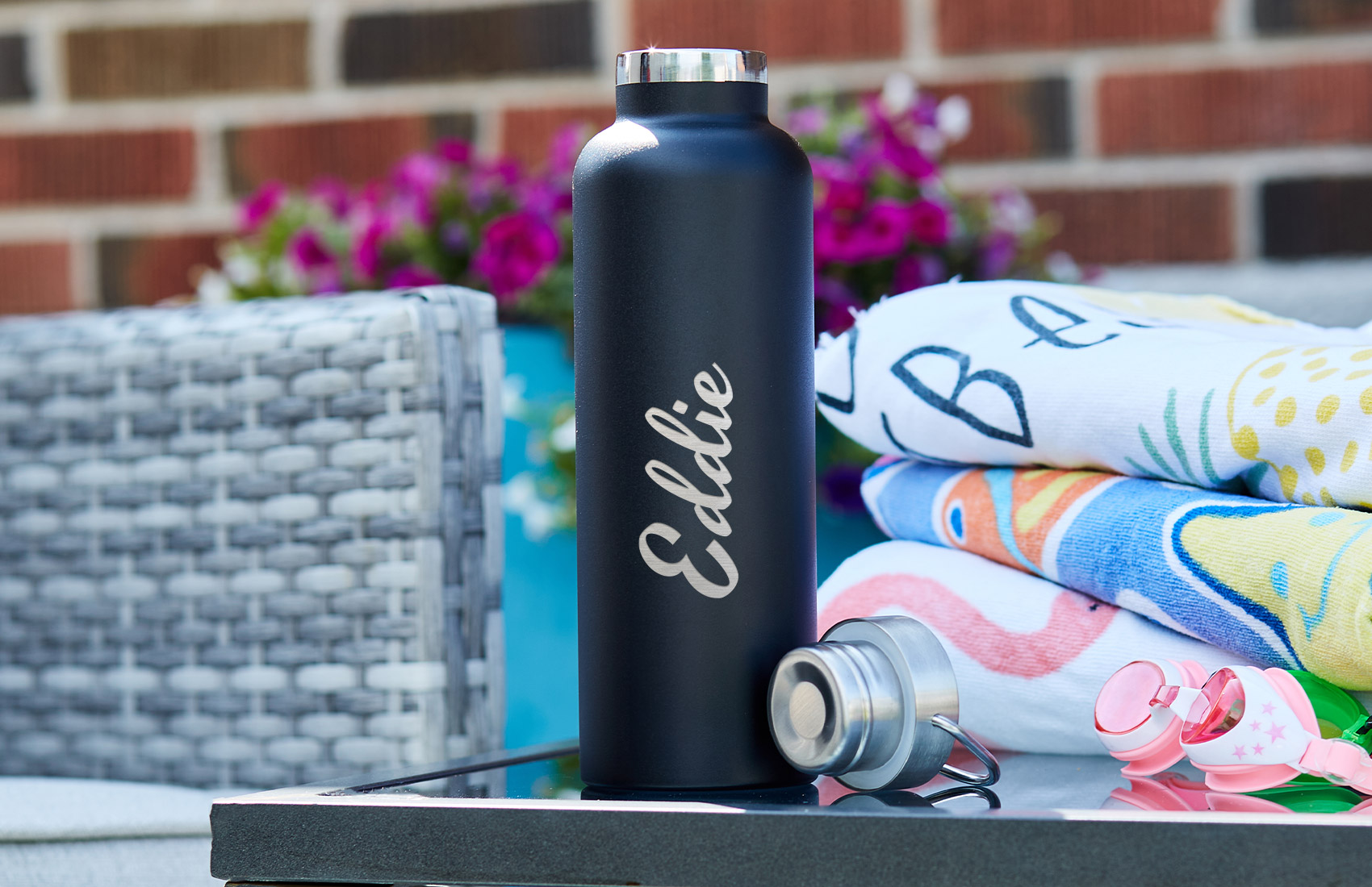 25oz. Black Personalized Bottle 