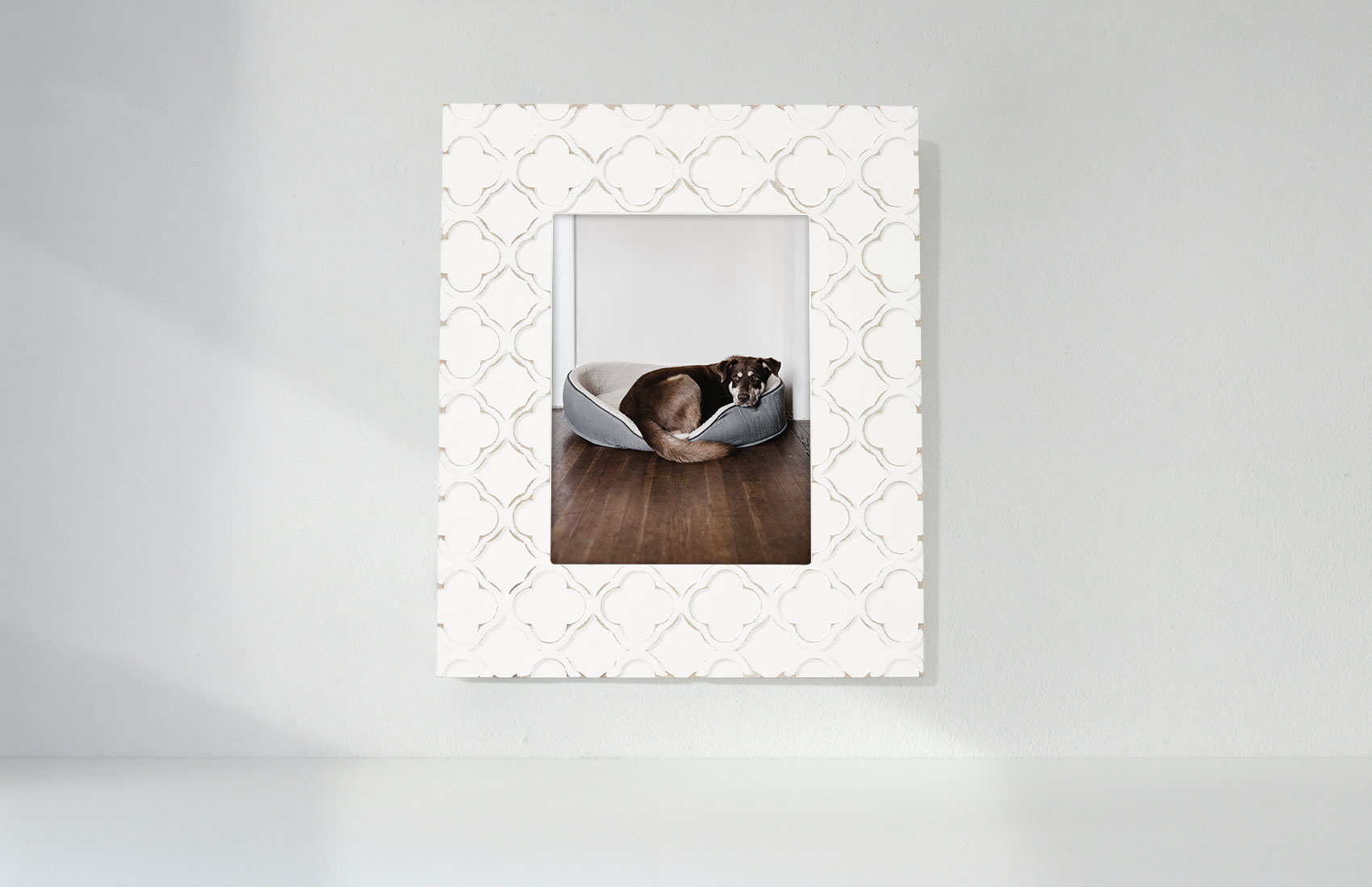 6x8 Carved Damask Frame